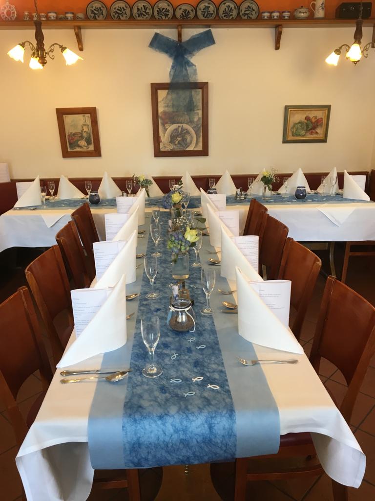 Sitzplätze Gastätte innen
